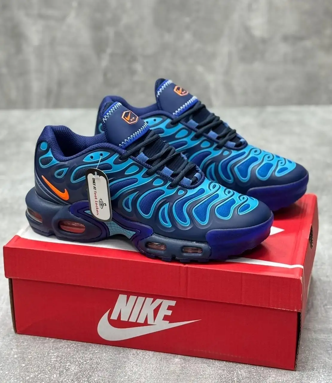 Nike Air Max Plus Drift - Обувь (Одежда) в Могилев