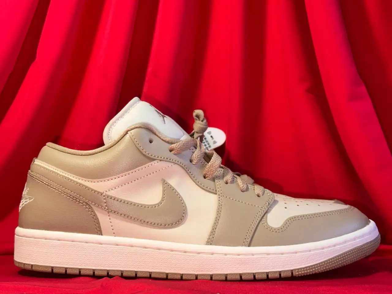 Кроссовки Air Jordan 1 Low Rattan Desert Camo Sail - Обувь (Одежда) в Неизвестно