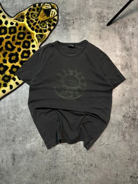 Футболка Diesel T-Diegor-C1 size XL - Кроссовки в Неизвестно