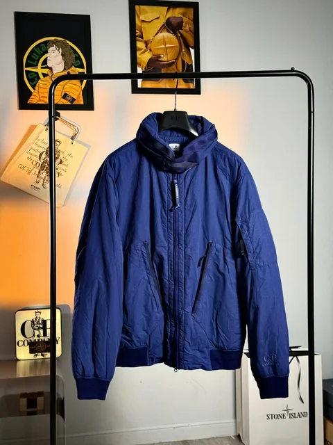 C.P. Company Flatt Nylon Down Jacket Bomber - Футболки в Санкт-Петербург