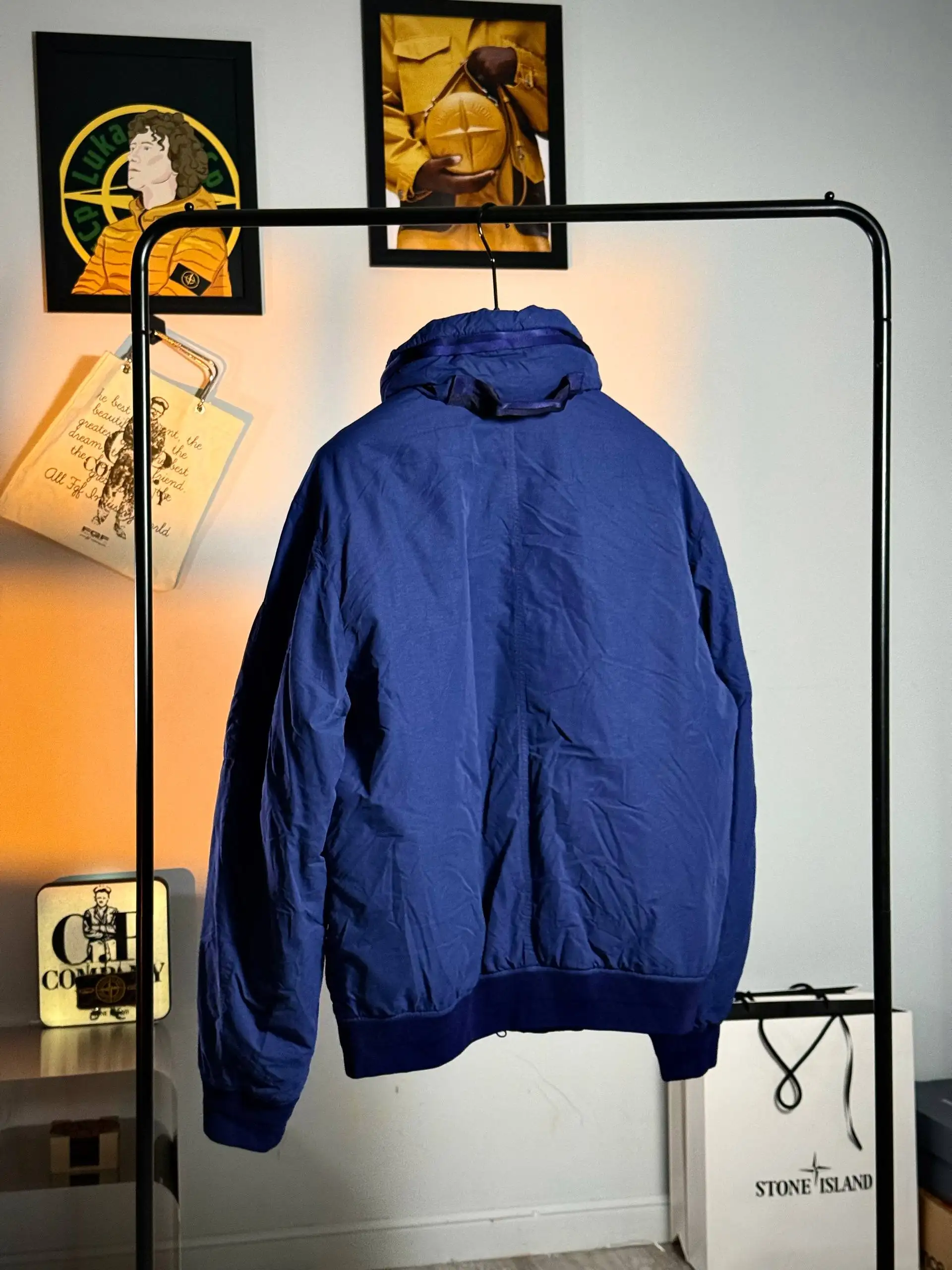 C.P. Company Flatt Nylon Down Jacket Bomber - Мужская одежда (Одежда) в Санкт-Петербург
