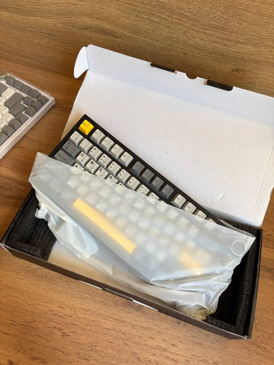 Продам клавиатуры AJAZZ AK820 и AK820 PRO - Электроника в Курск