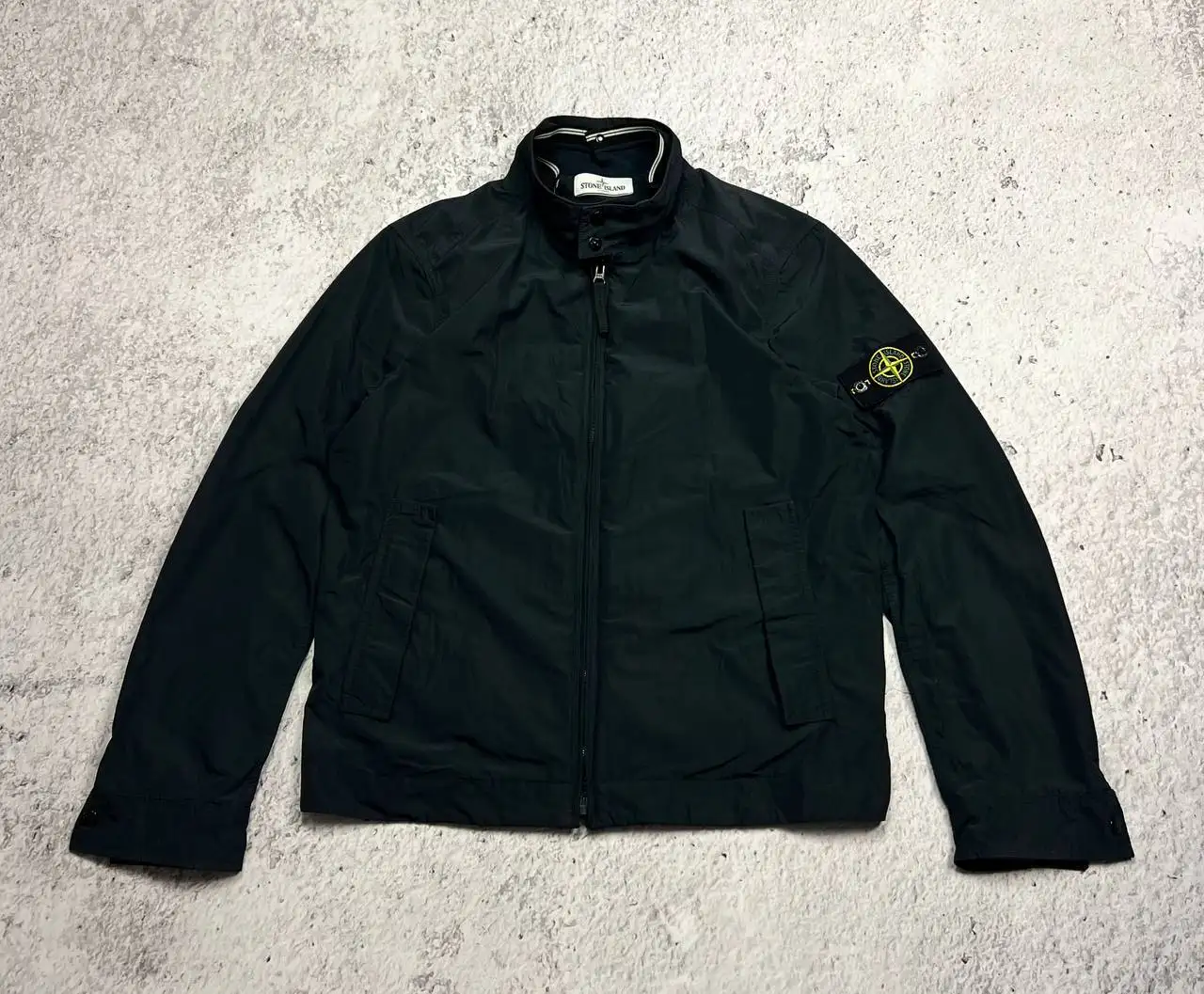 Stone Island Micro Reps Jacket - Куртки (Одежда) в Неизвестно