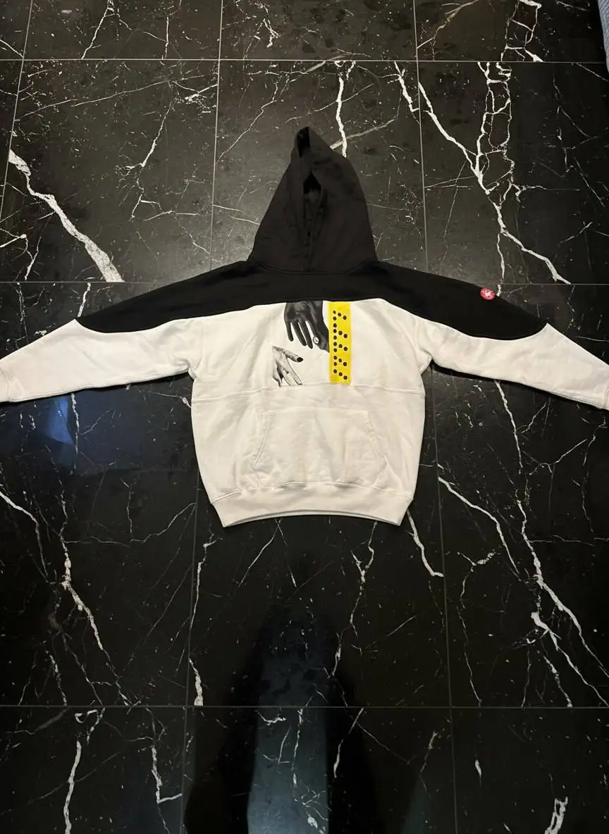 Свитер Gucci, свитшоты и худи Cav Empt, кроссовки Nike Martine Rose — барахолка | Курск - Верхняя одежда (Одежда) в Курск