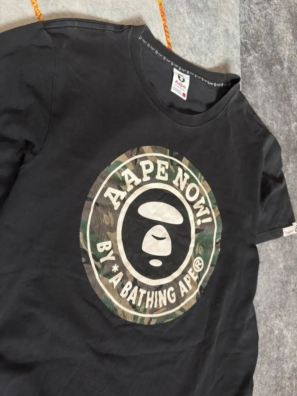 Ланвины и футболки Aape, Essentials - Обувь (Одежда) в Курск