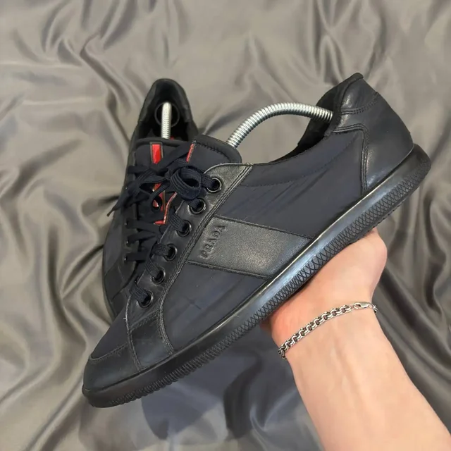 Продаются оригинальные кеды Prada, размер 42.5 - Одежда, обувь и аксессуары в Курск