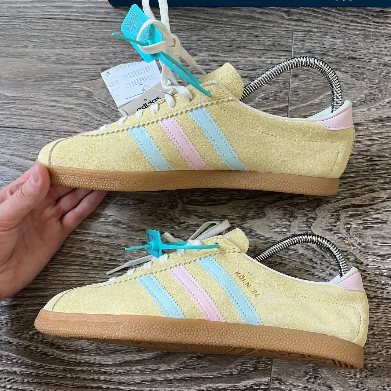 Новые кроссовки Adidas Köln - Обувь (Одежда) в Неизвестно