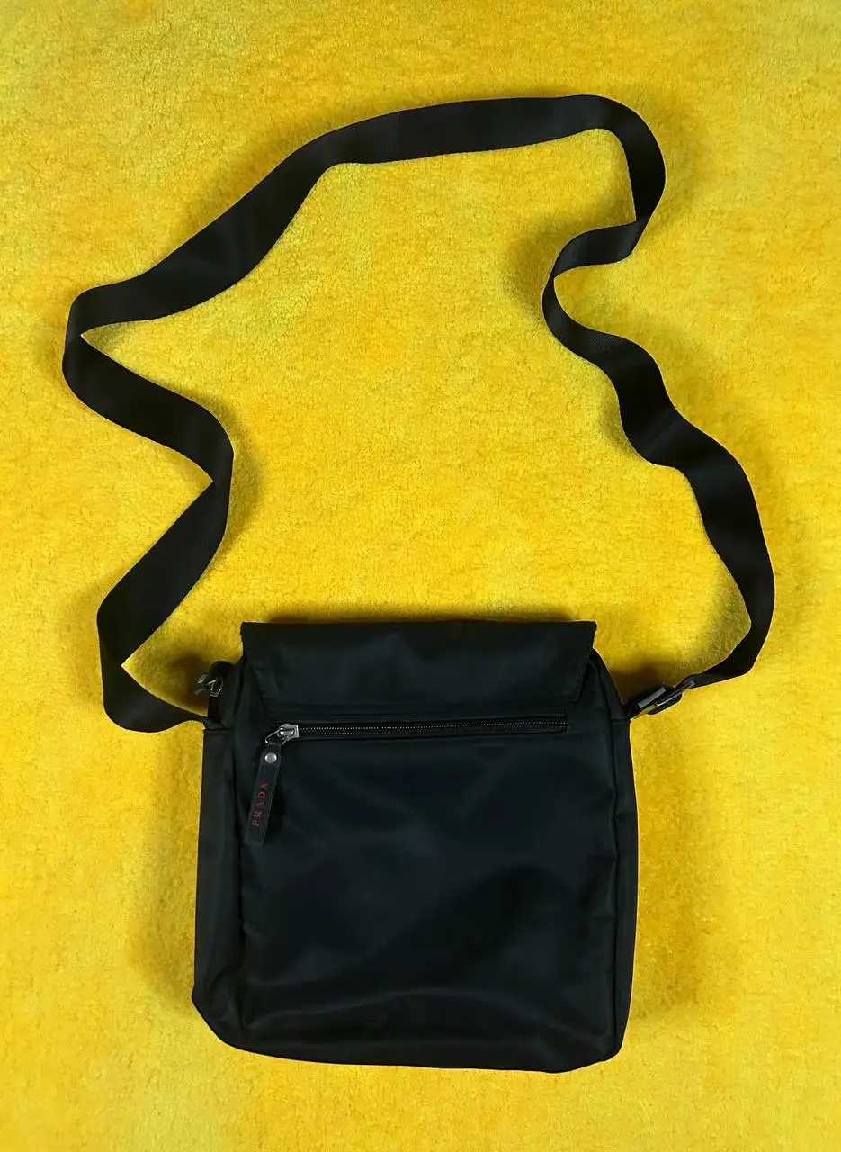 Prada Neylon Bag - Сумки (Одежда) в Неизвестно