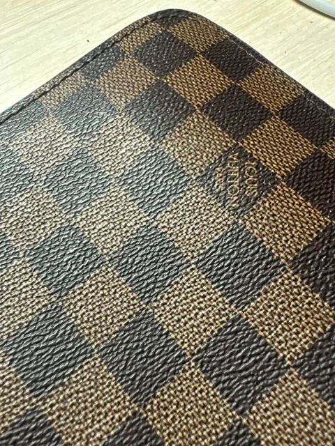 Клатч Louis Vuitton - Плакаты в Москва