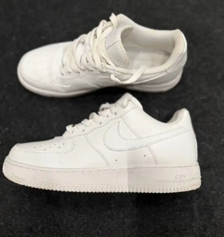 Продажа MCM Nike и Gucci - Обувь (Одежда) в Kursk