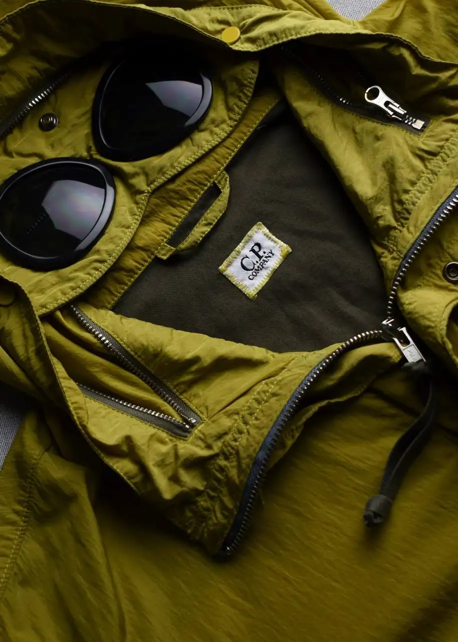C.P. Company Chrome Packable Concealed Goggle Jacket - Одежда в Курск