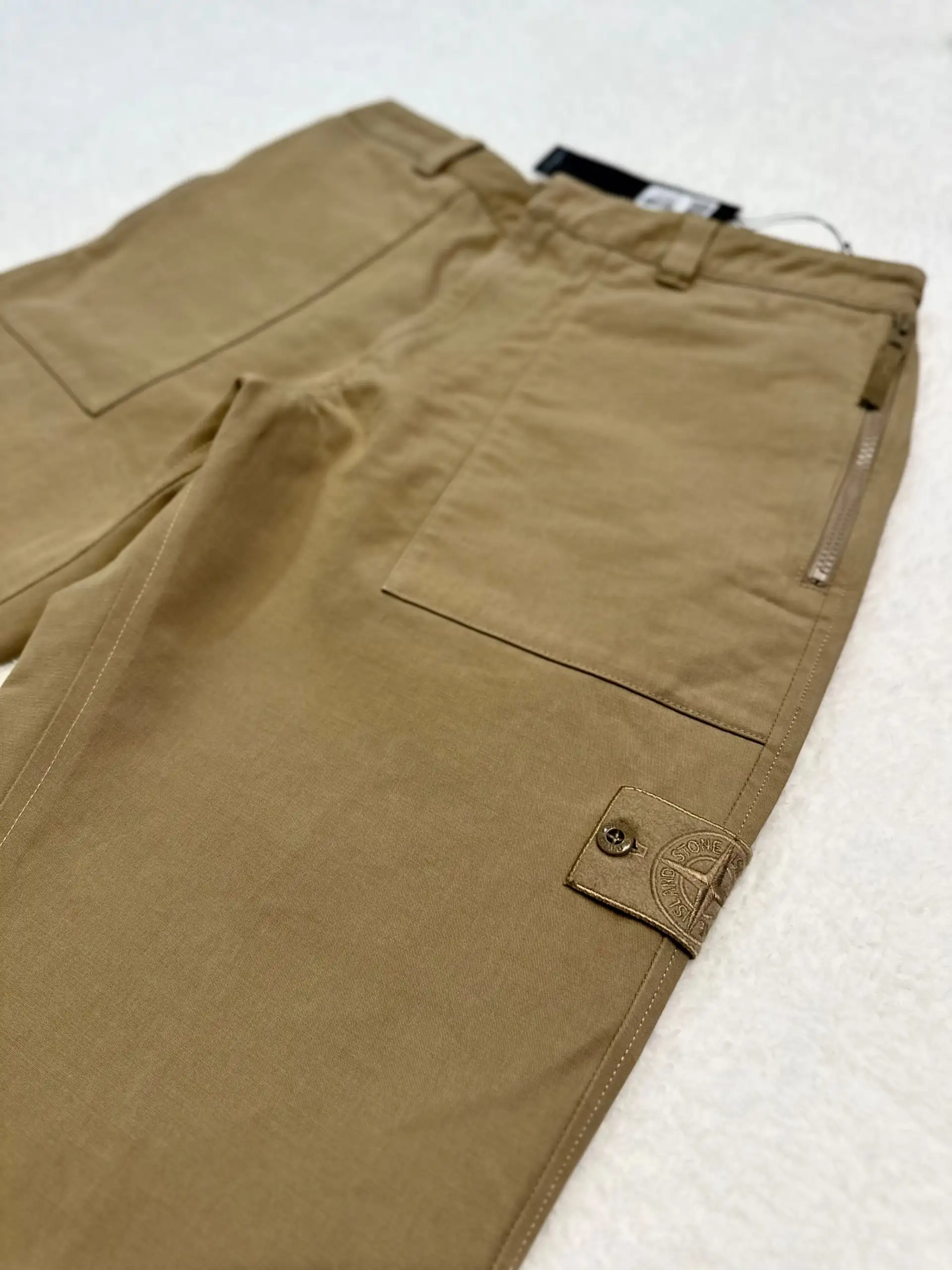 Stone Island Ghost Piece Garment Dyed Pantalone - Мужская одежда (Одежда) в Неизвестно