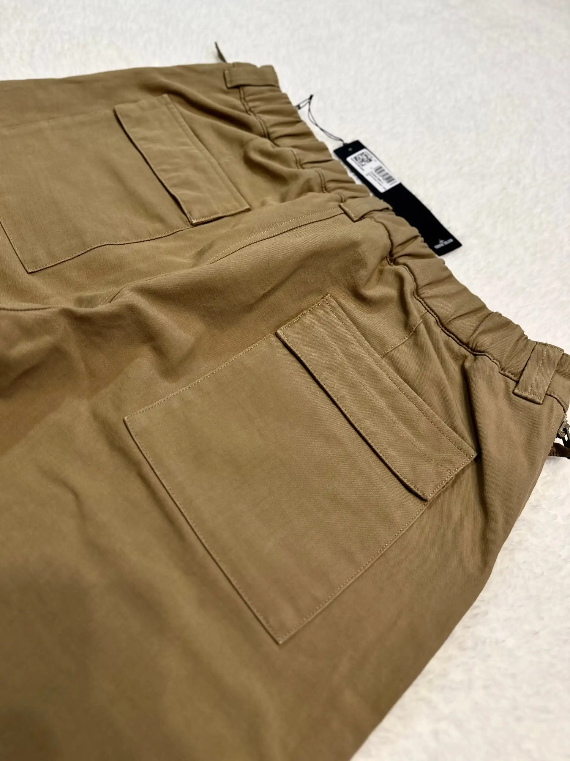 Stone Island Ghost Piece Garment Dyed Pantalone - Мужская одежда (Одежда) в Неизвестно