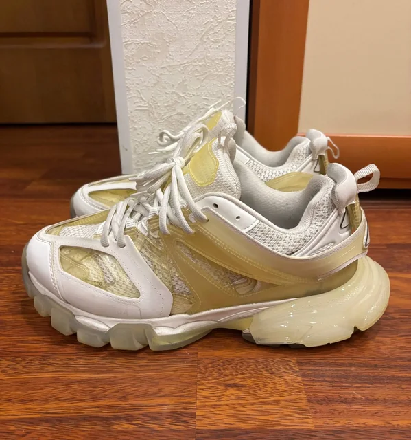 Balenciaga Track 1 Clear Sole - частное объявление в Курск