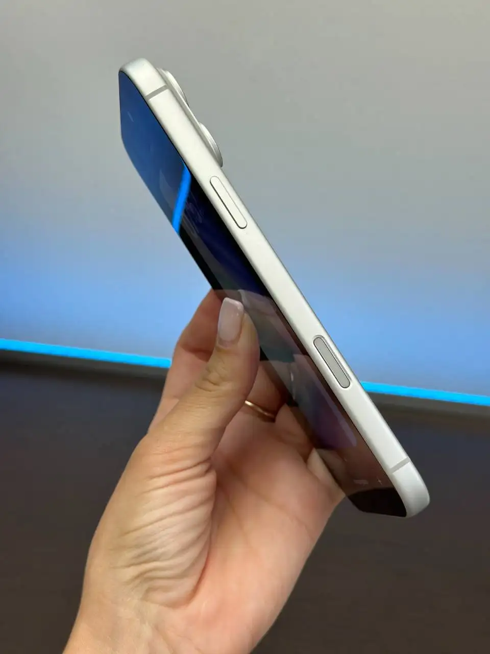 iPhone 17 Pro Silver 512Gb - Мобильные телефоны (Электроника) в Курск