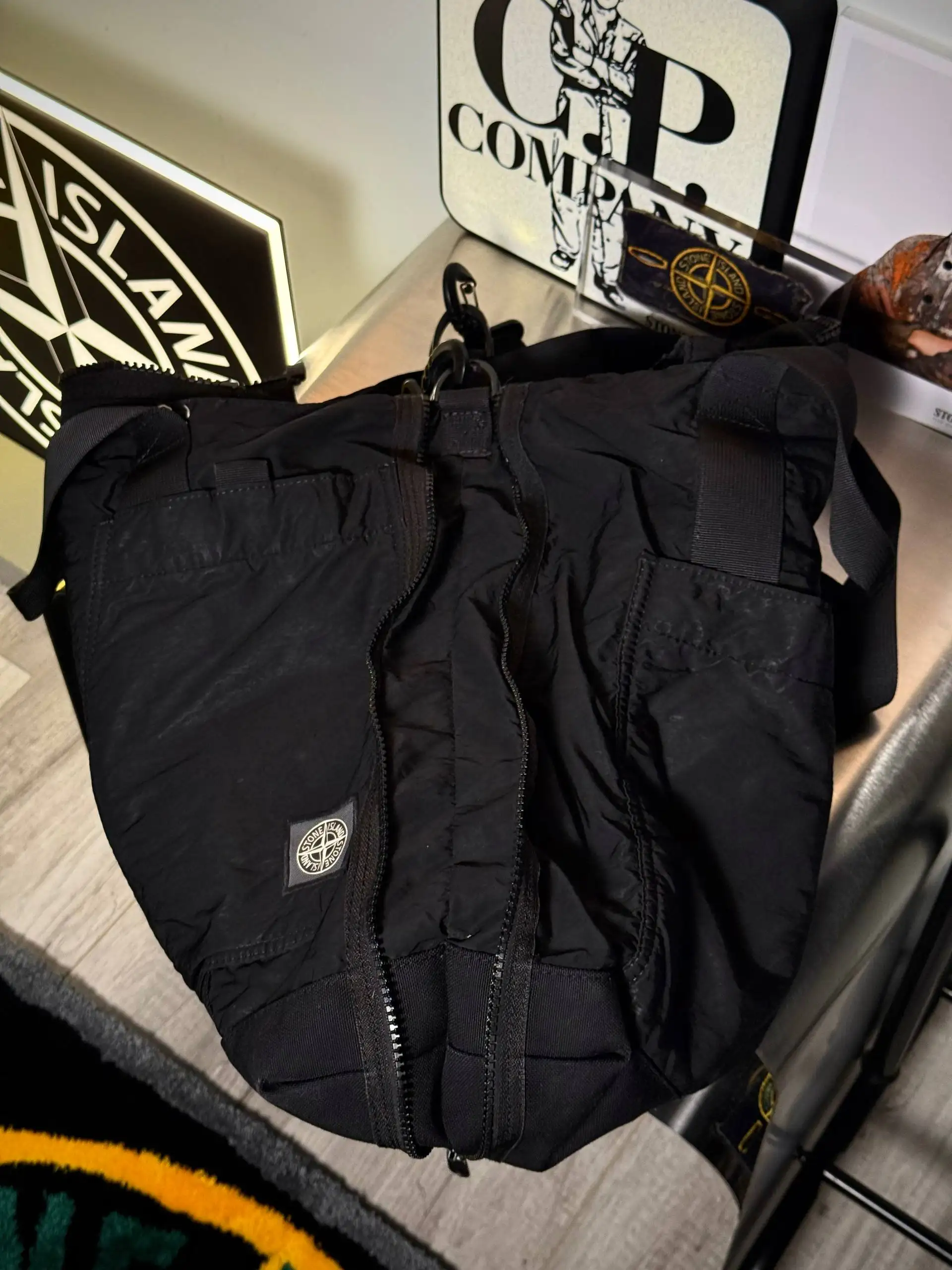 Stone Island Crinkled Nylon Satin Black Medium Tote - Сумки (Одежда) в Санкт-Петербург