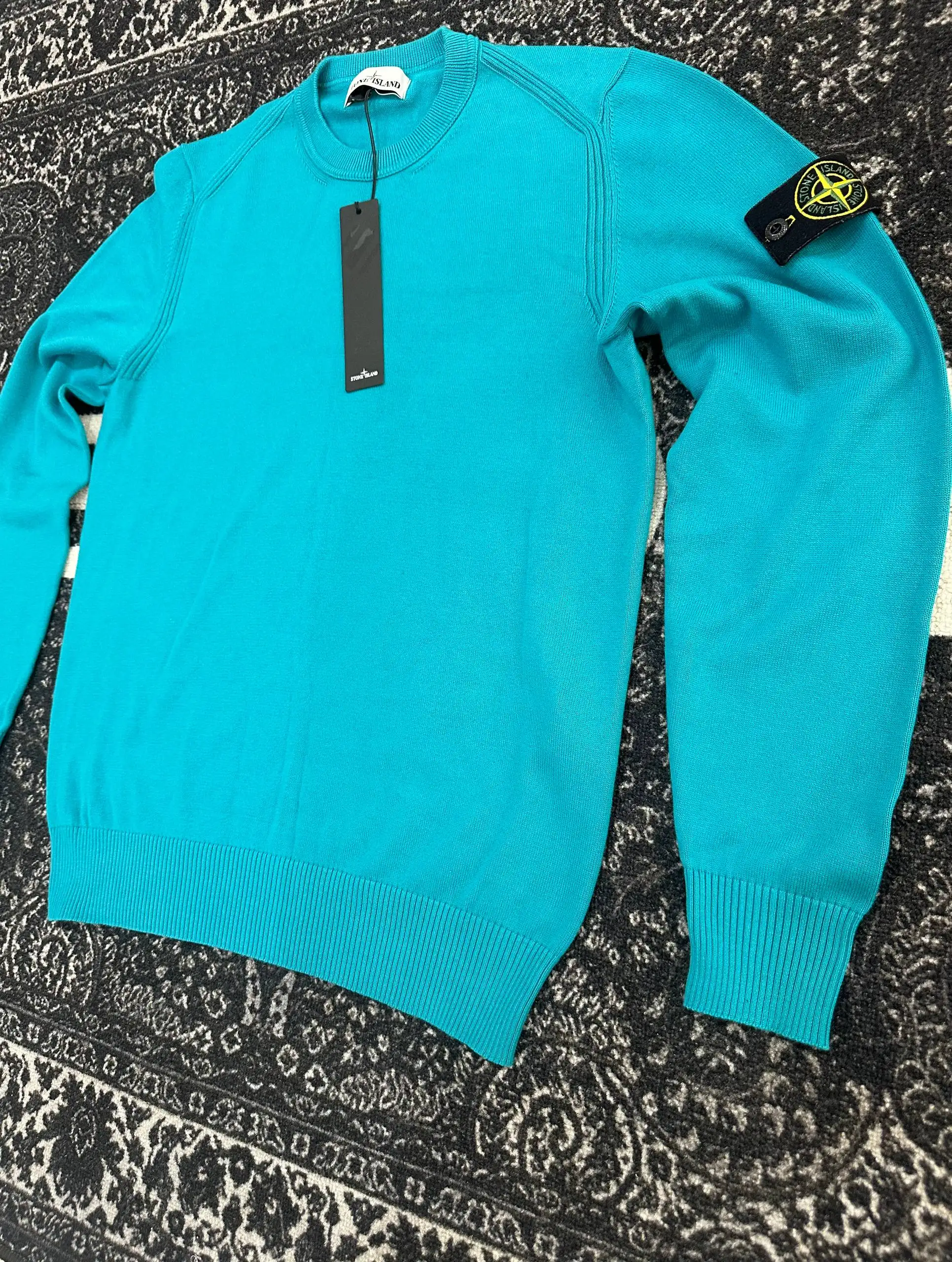 Свитшот Stone Island - Верхняя одежда (Одежда) в Курск