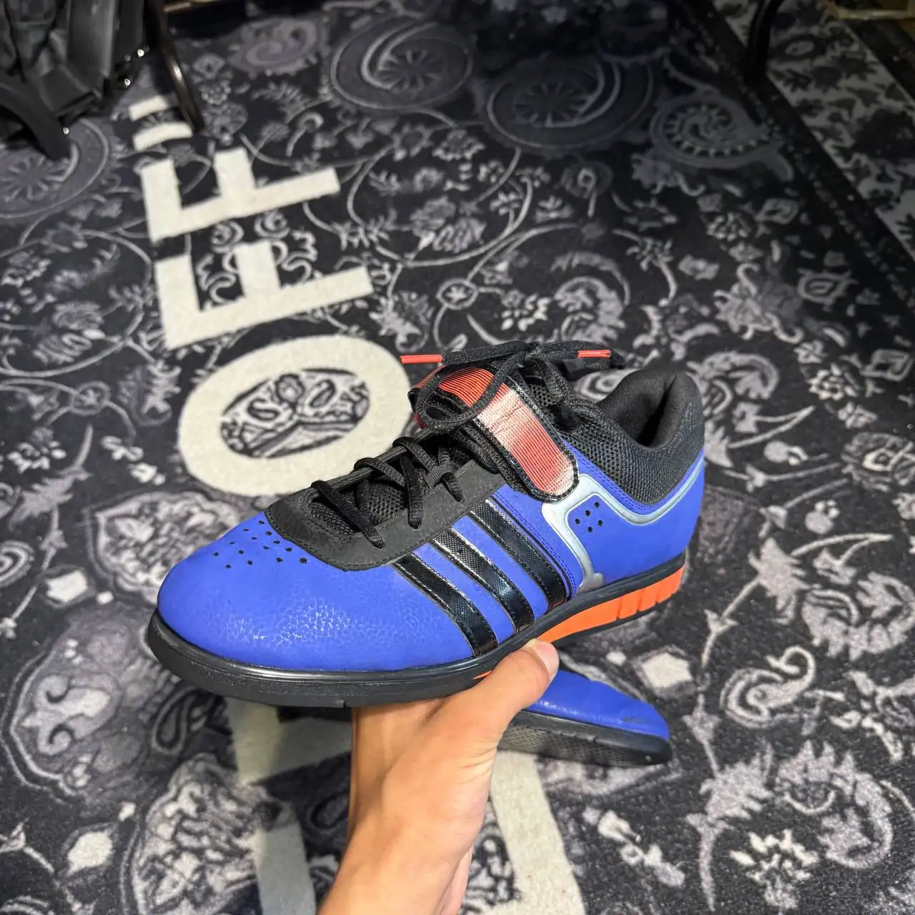 Кроссовки Adidas новые - Обувь (Одежда) в Курск