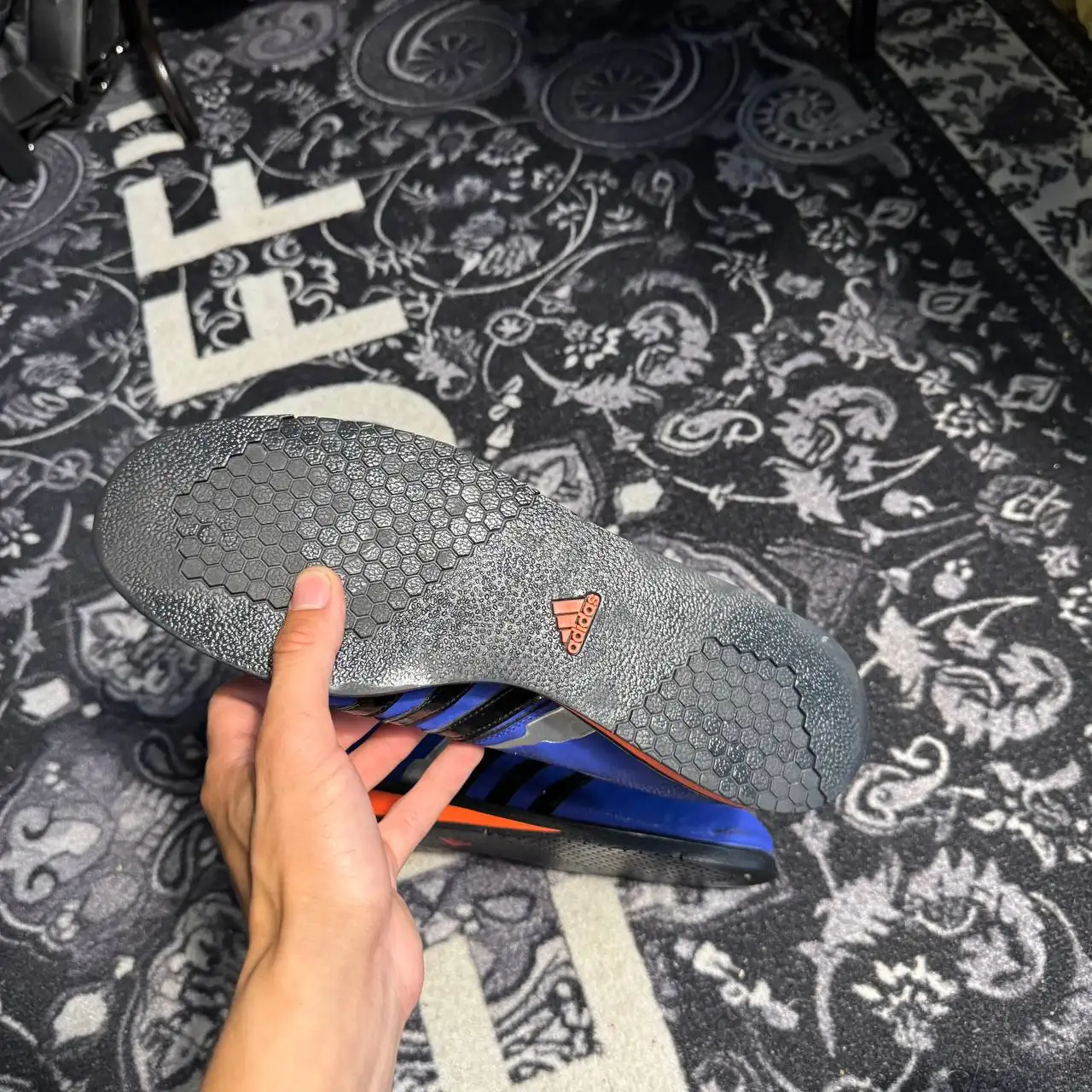Кроссовки Adidas новые - Обувь (Одежда) в Курск