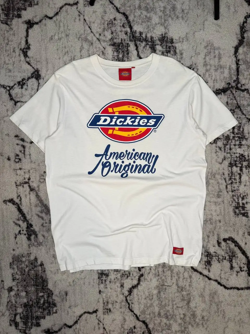 Футболка Dickies размер M - Футболки (Одежда) в Курск