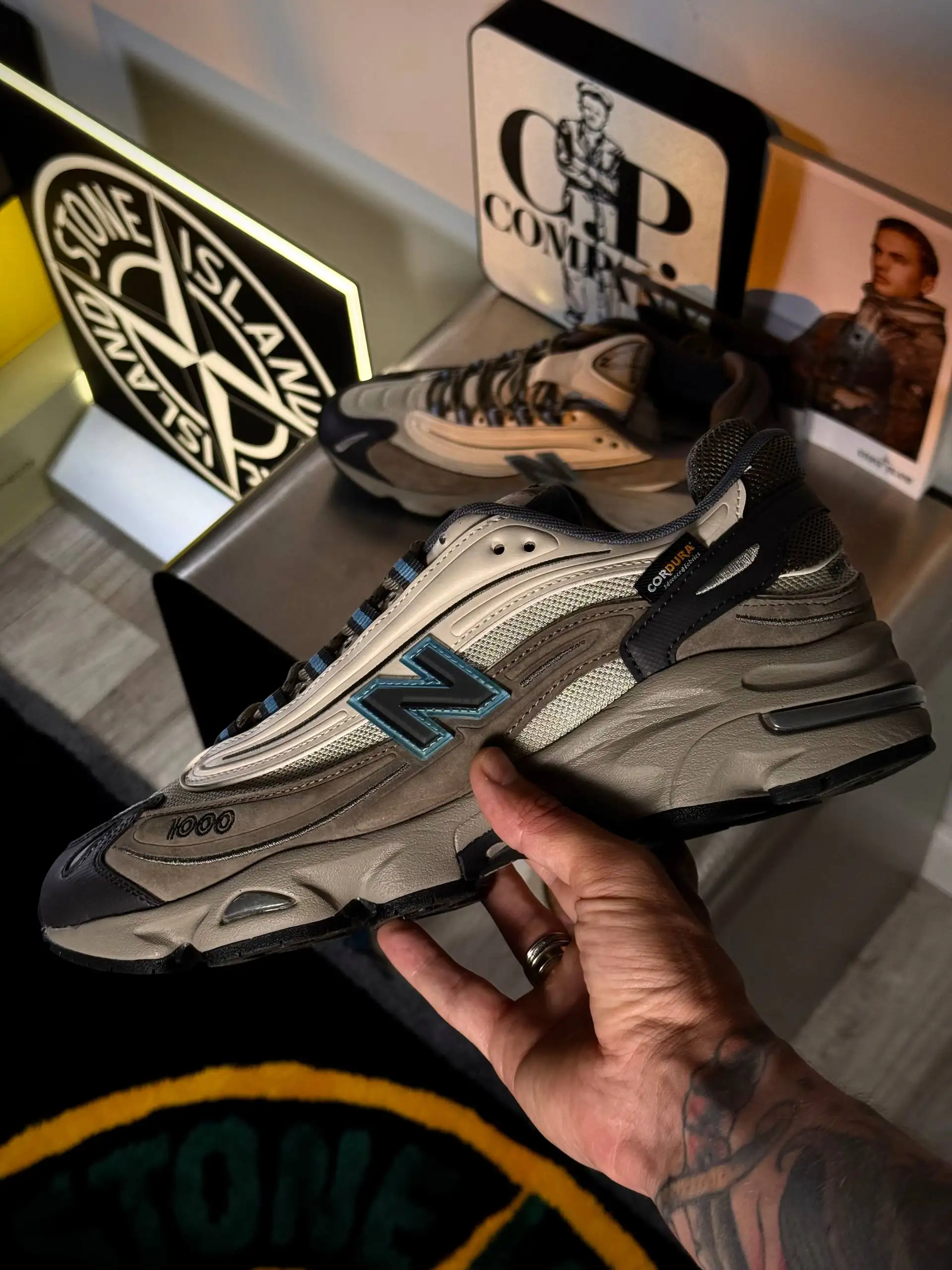 New Balance 1000 Sneakers - Обувь (Одежда) в Санкт-Петербург
