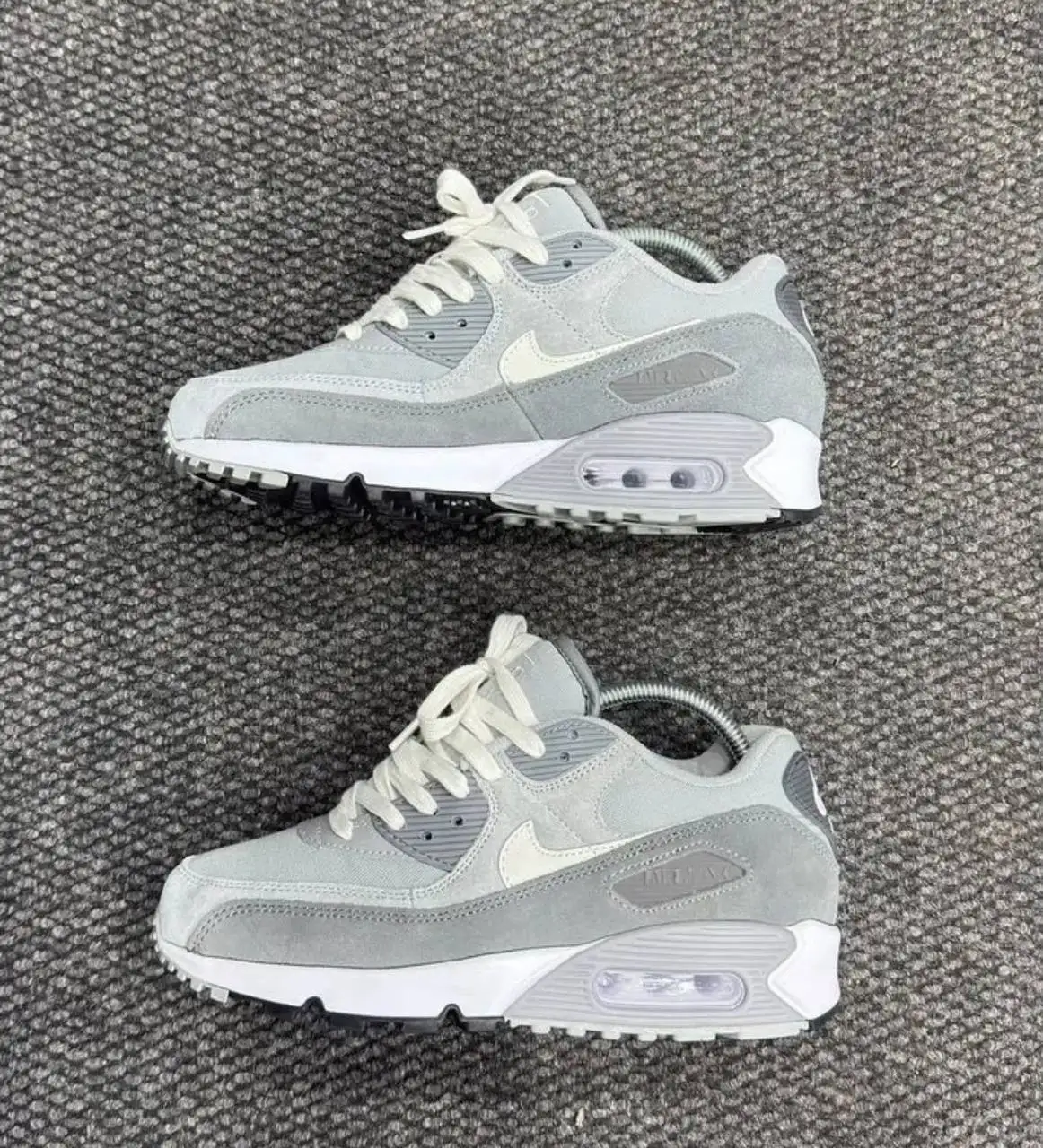 Nike Air Max, Golden Goose Superstar, Nike Air Force 1 - Обувь (Одежда) в Неизвестно