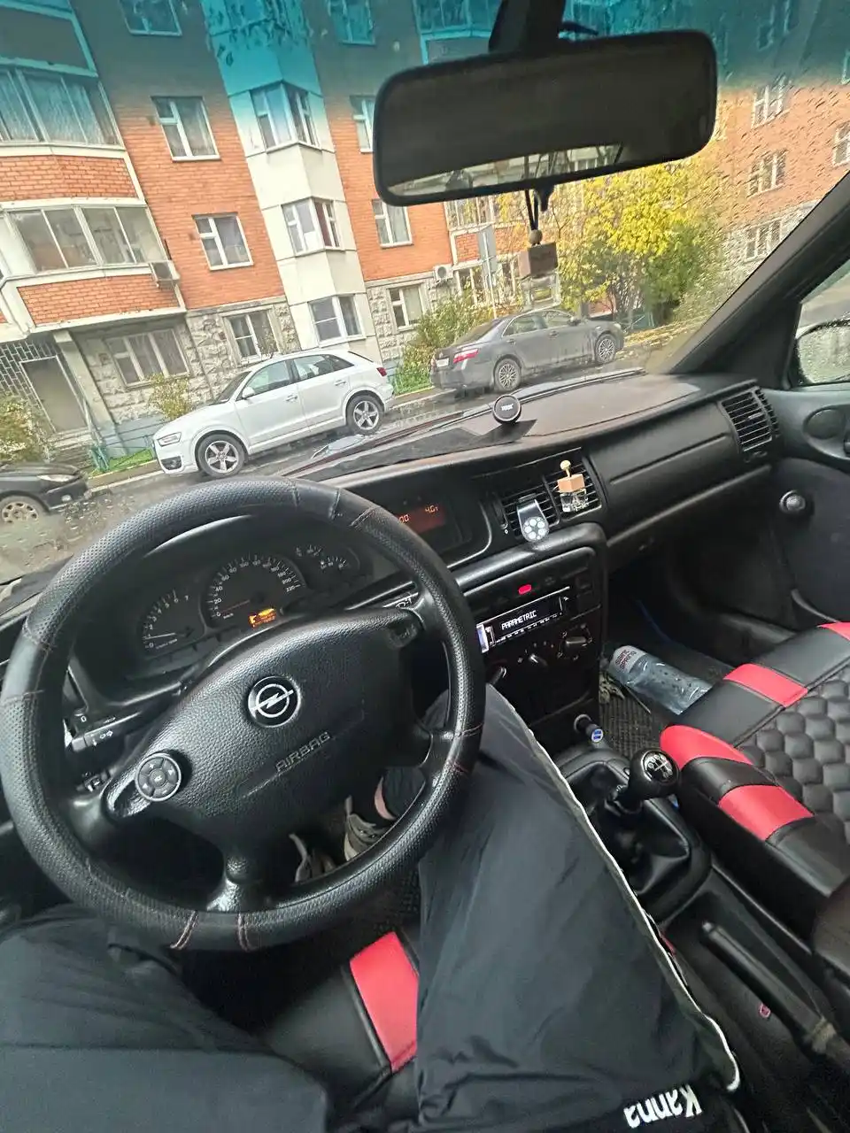 Продажа автомобиля 1996 года