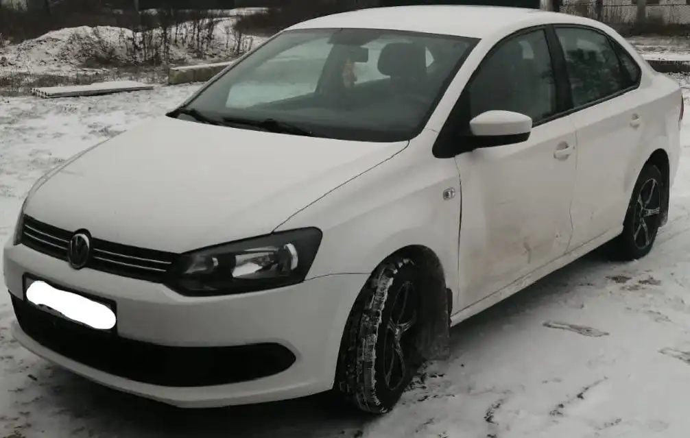 Продажа Volkswagen Polo 2011 года