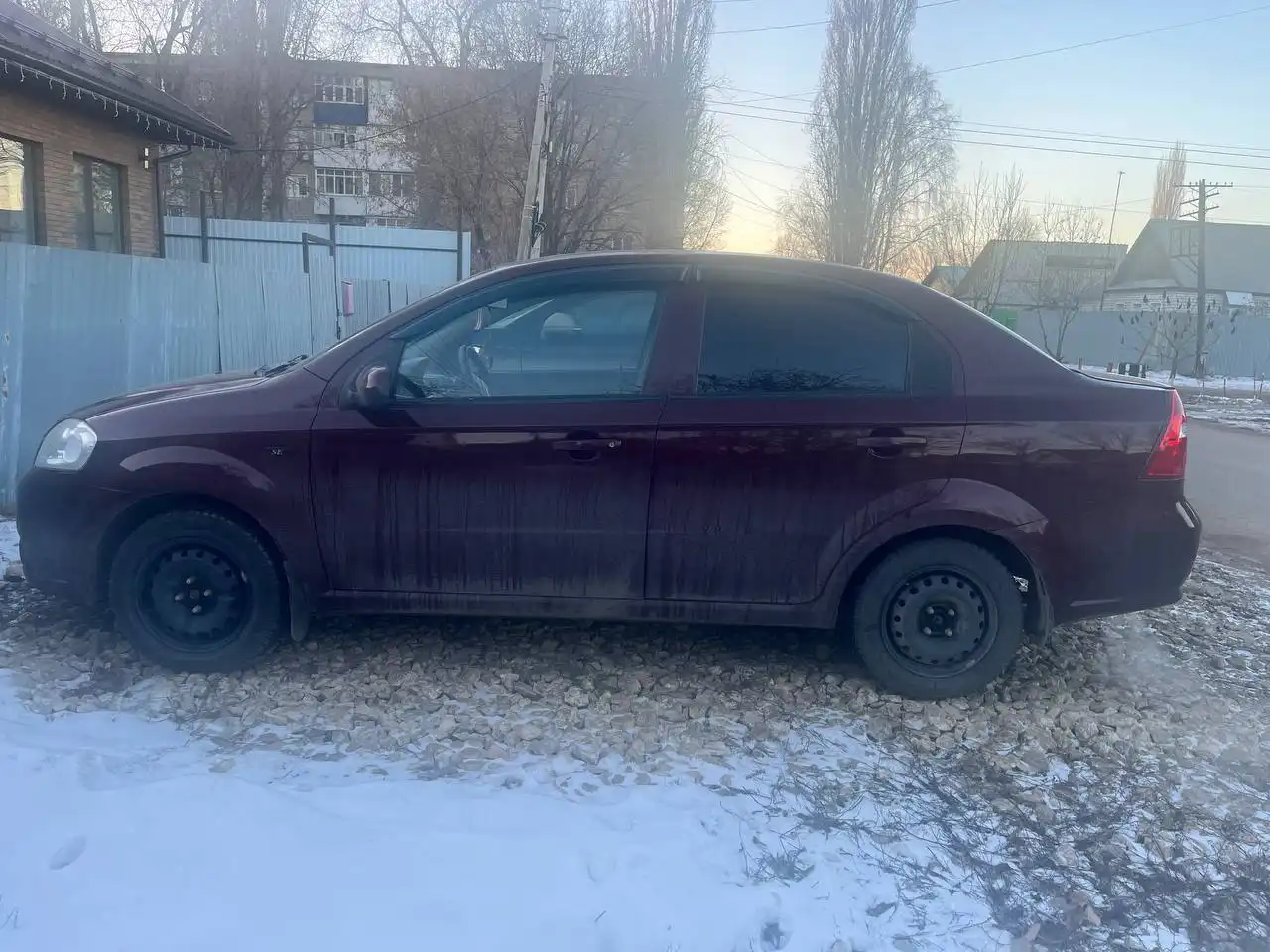 Продажа авто 2012 года в отличном состоянии