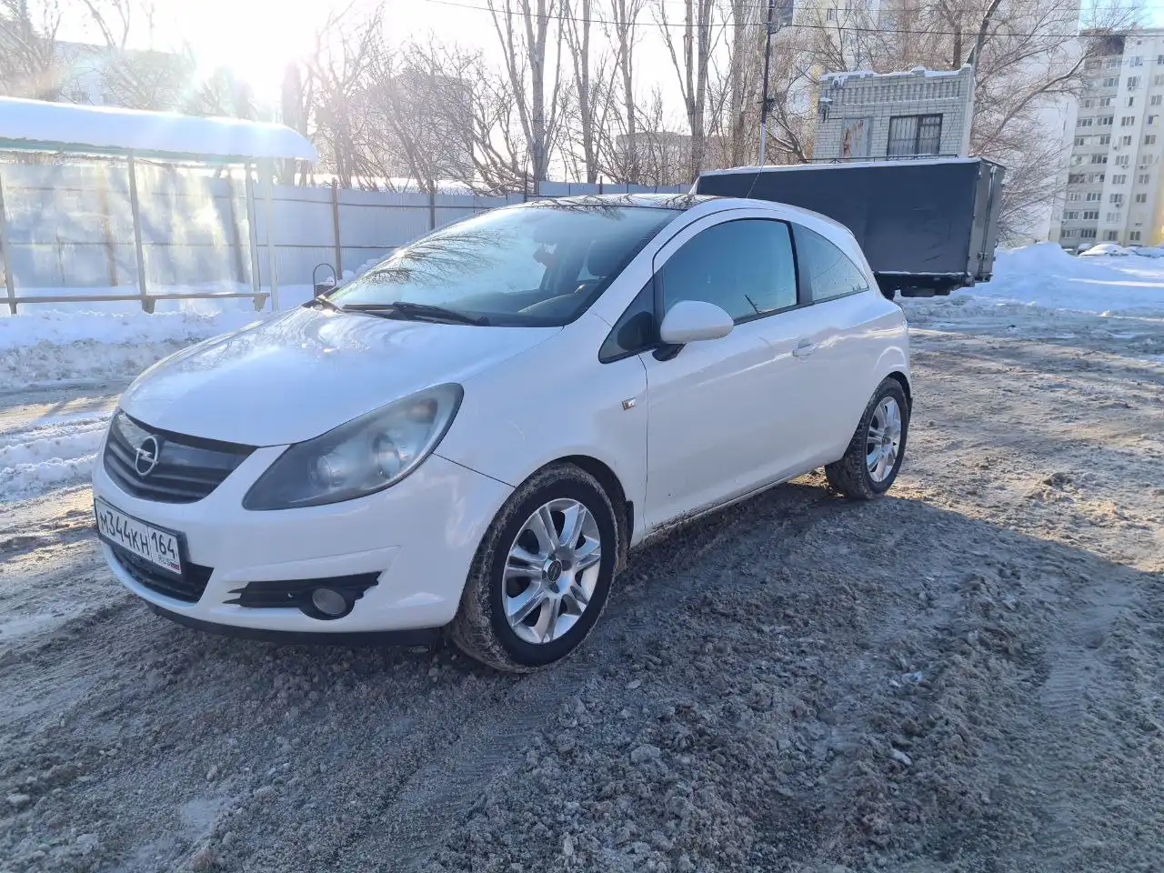 Продажа Opel Corsa 2010 года с автоматической коробкой передач