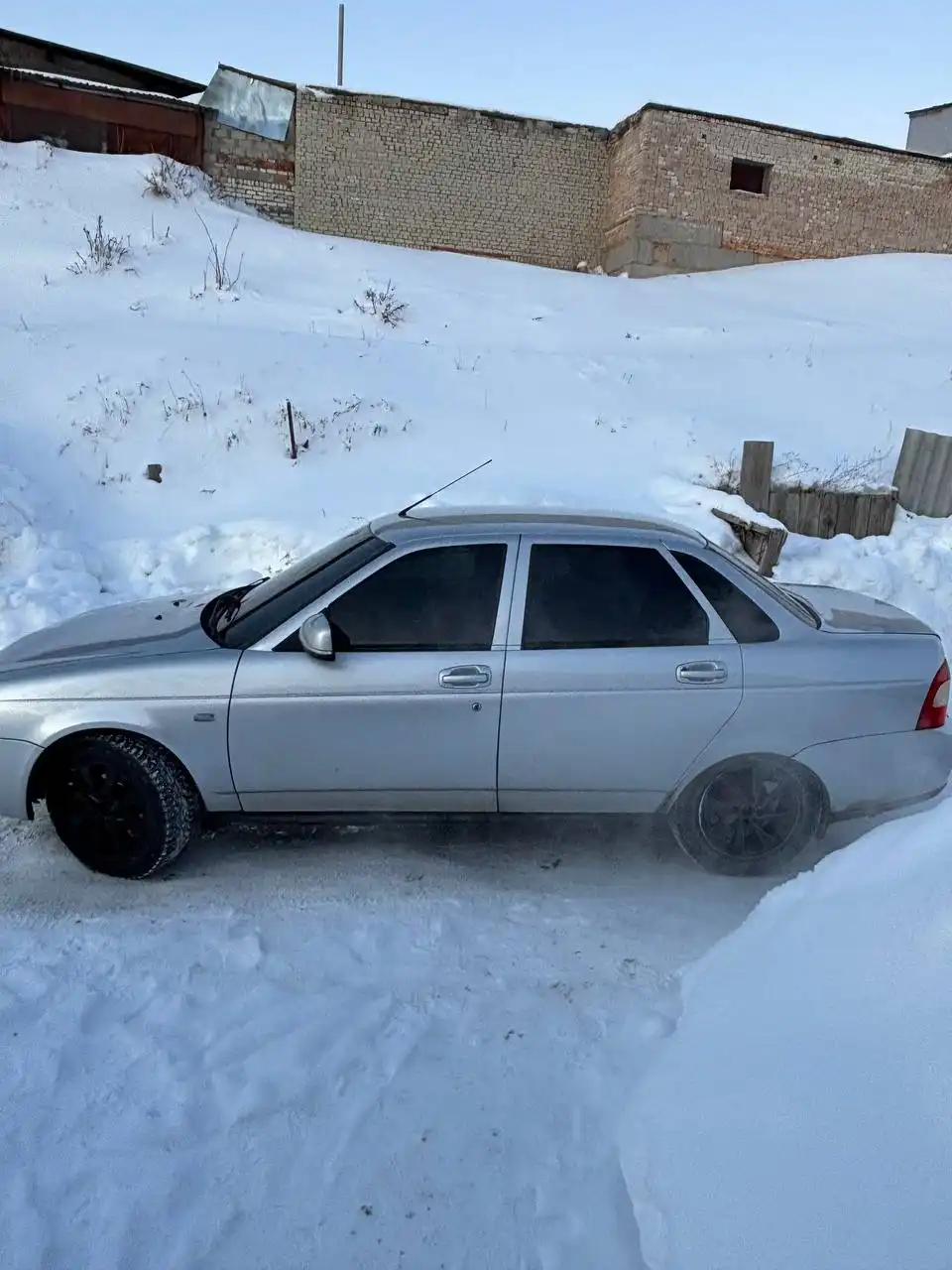 Продажа Lada Priora 2009 года выпуска в комплектации люкс - Легковые автомобили (Авто) в Саратов