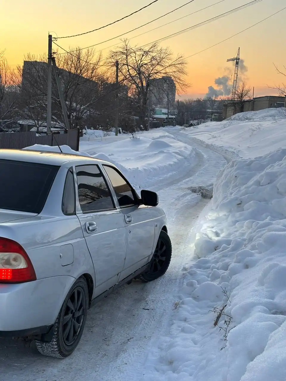 Продажа Lada Priora 2009 года выпуска в комплектации люкс - Легковые автомобили (Авто) в Саратов