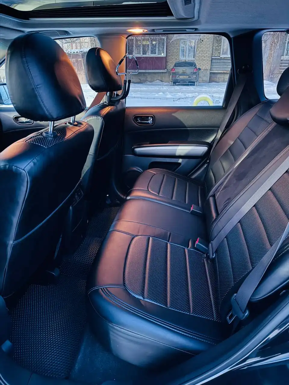 Продажа Nissan X-Trail 2011 года - Внедорожники и кроссоверы (Авто) в Новоузенск