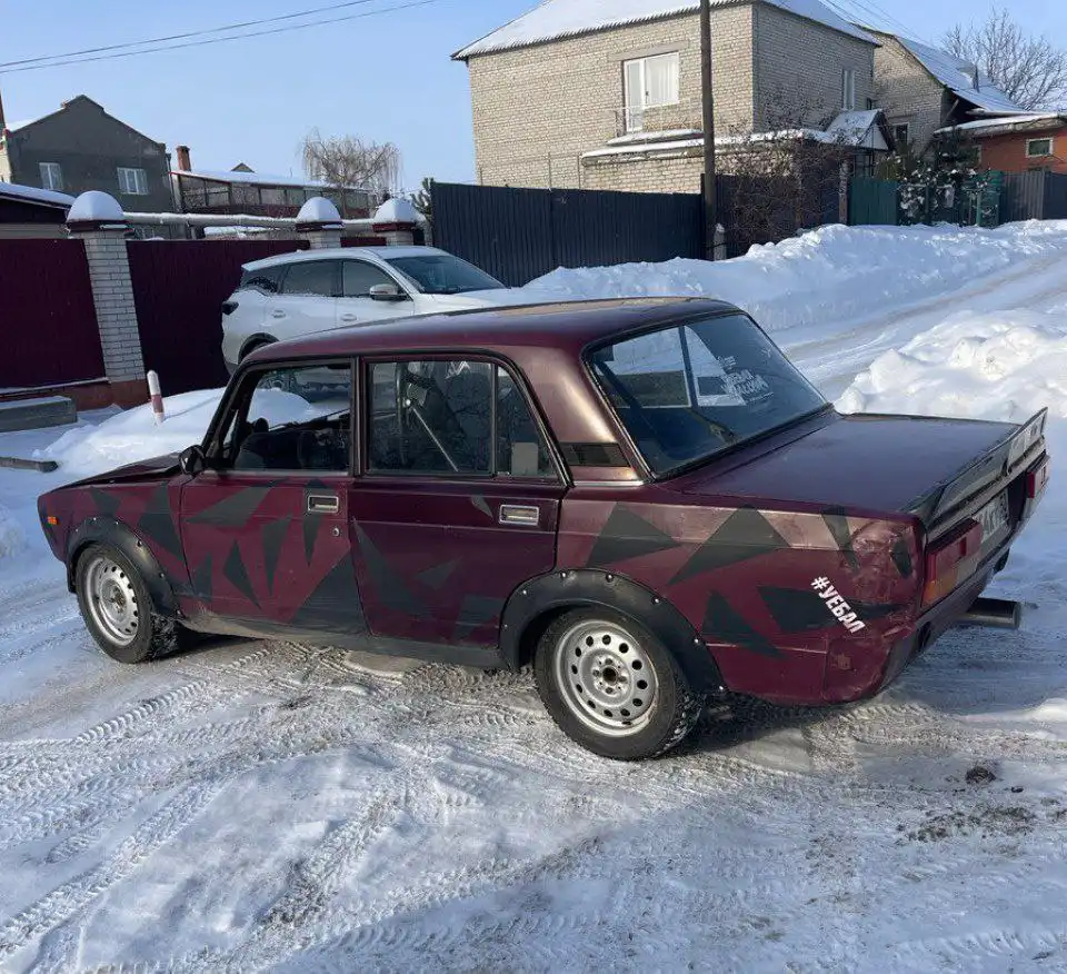 Продажа автомобиля ВАЗ 2107 для зимнего дрифта - Авто в Саратов