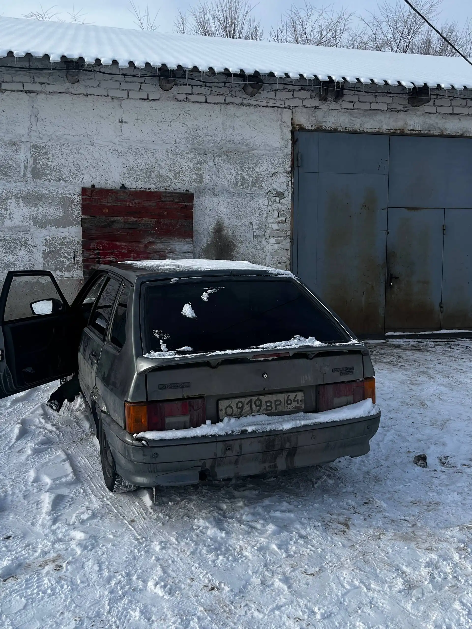 Продажа автомобиля 2004 года без сцепления - Авто в Саратов