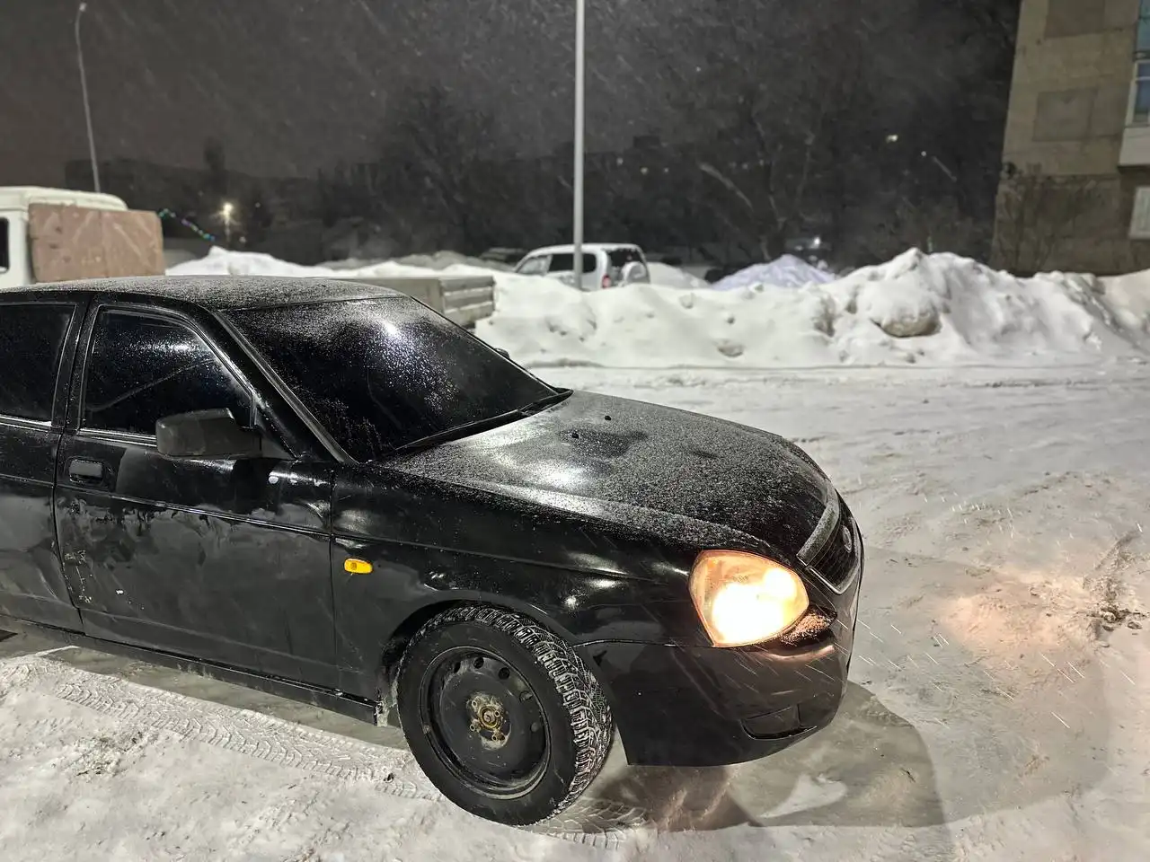 Продам или обменяю Lada Priora хэтчбек - Легковые автомобили (Авто) в Саратов