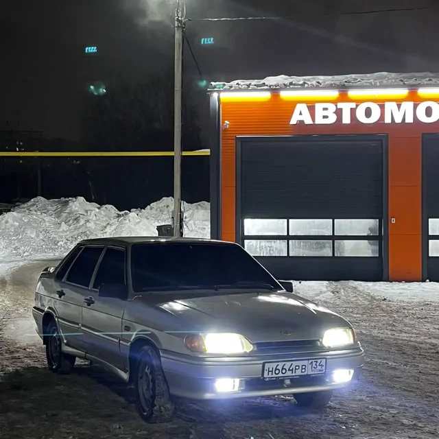 Продается ВАЗ 2115 2005 года, цвет Нефертити - Легковые автомобили в Саратов