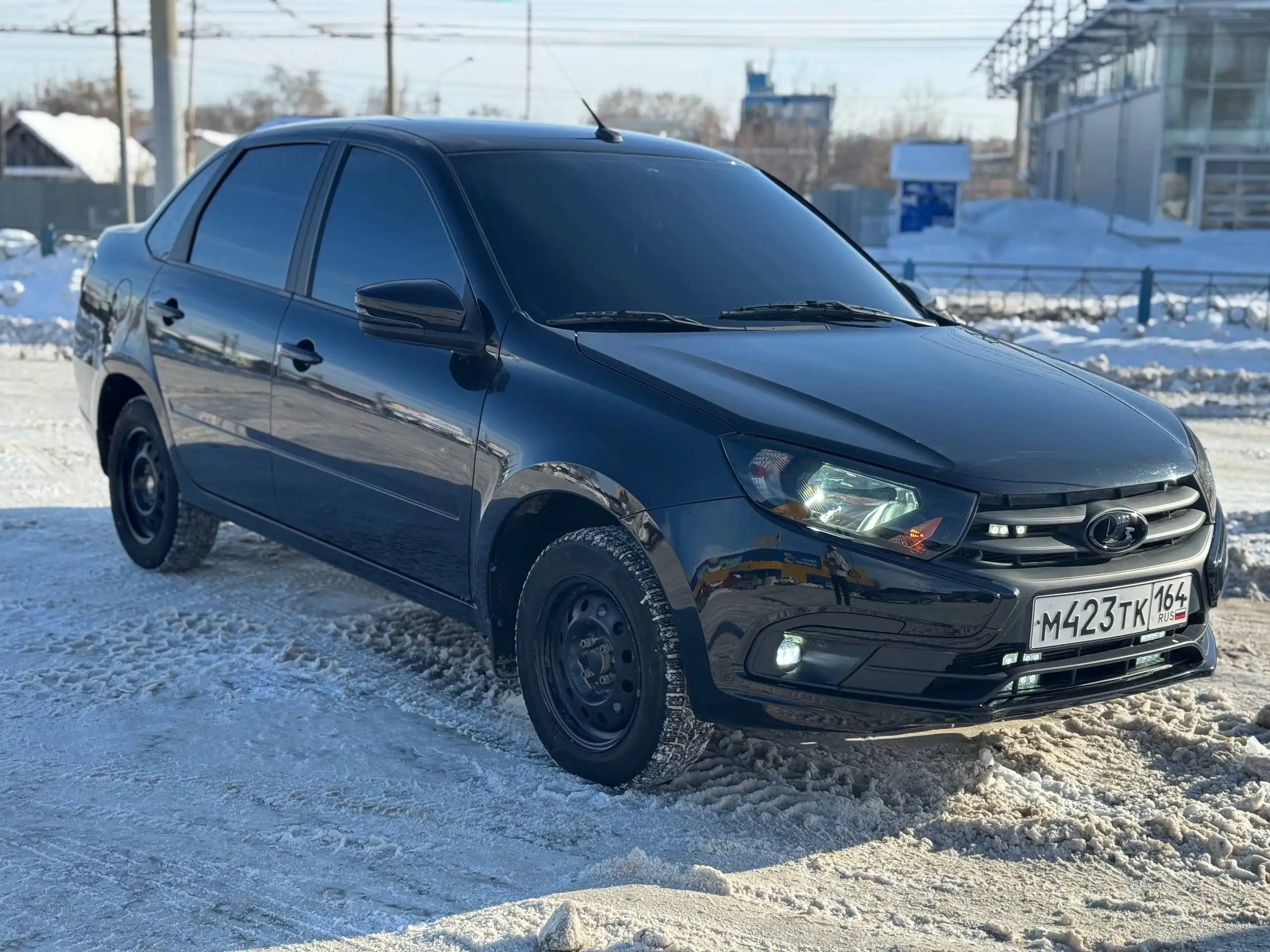 Продажа автомобиля с пробегом 14000 км, 2023 года - Авто в Энгельс