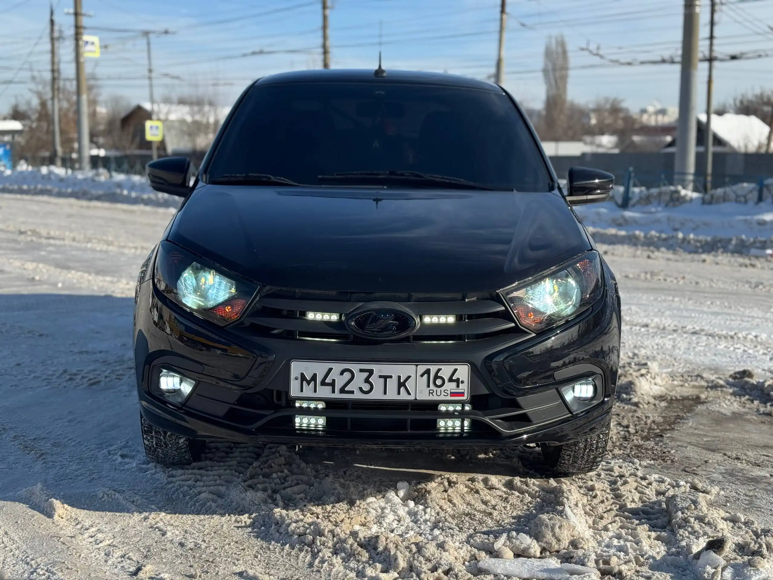 Продажа автомобиля с пробегом 14000 км, 2023 года - Авто в Энгельс