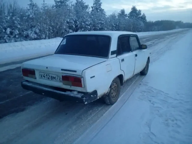 Продажа ВАЗ 2107 2004 года в отличном состоянии - Легковые автомобили в Саратов