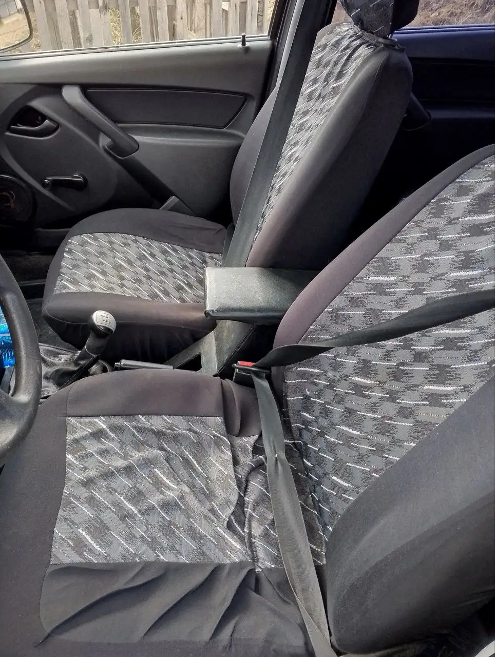 Продам ВАЗ Лада Гранта 2015 года - Легковые автомобили (Авто) в Саратов