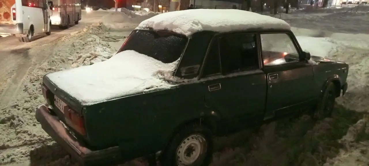 Продажа автомобиля 1999 года - Авто в Саратов