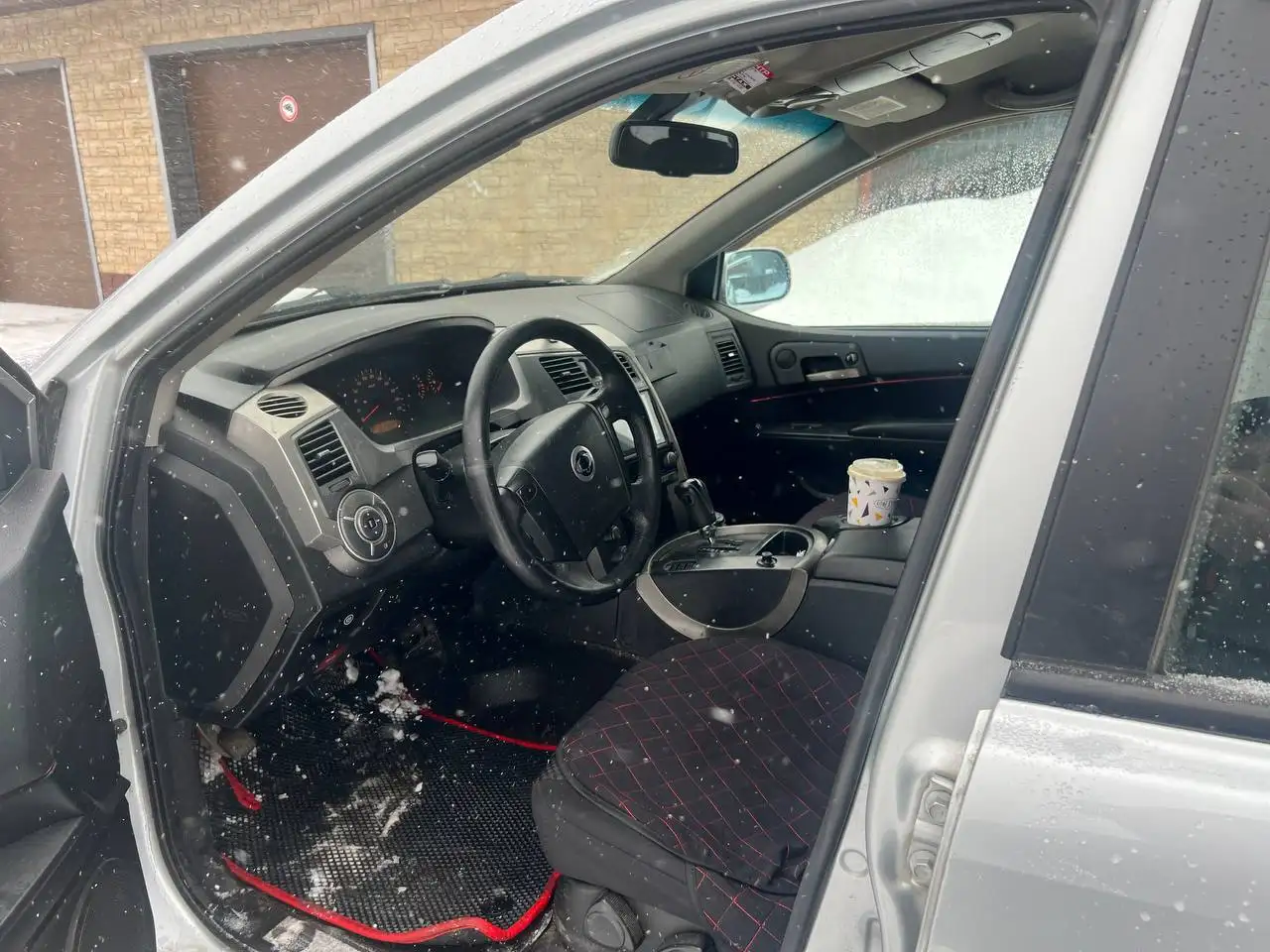 Чанг енг кайрон 2011 2.0 Дизель автомат Полный привод - Авто в Саратов