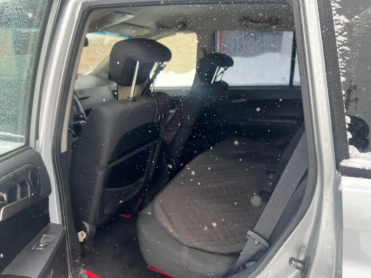 Чанг енг кайрон 2011 2.0 Дизель автомат Полный привод - Авто в Саратов