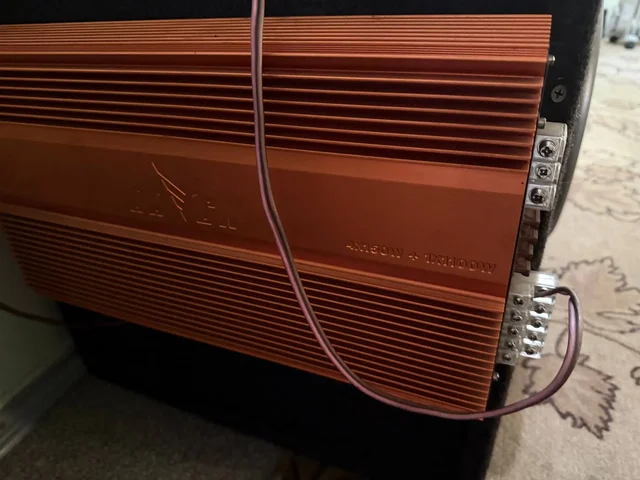 Продажа автомобиля на авторынке в Саратове - Авто в Саратов