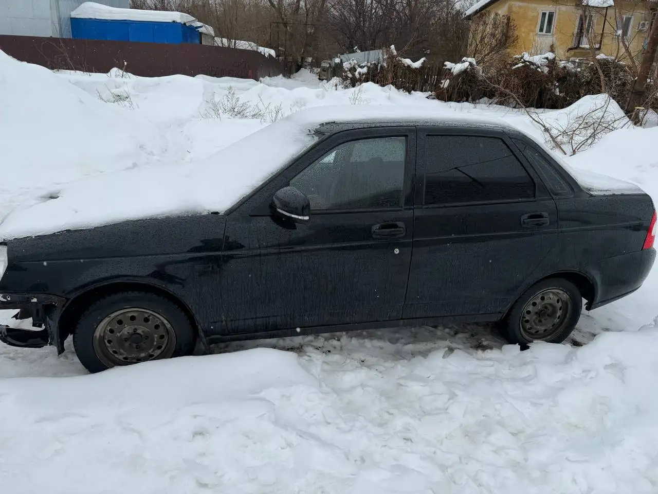 Продажа Приоры 2007 года с переваренным дном - Авто в Саратов