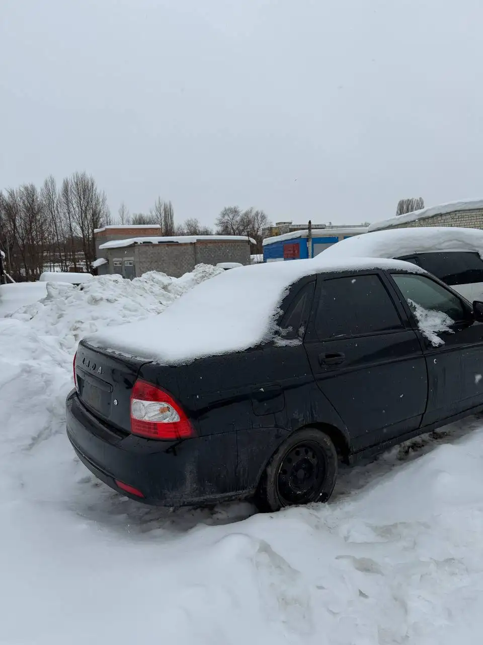 Продажа Приоры 2007 года с переваренным дном - Авто в Саратов