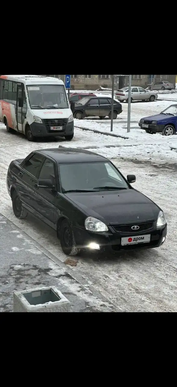 Продажа Приоры 2007 года с переваренным дном - Авто в Саратов