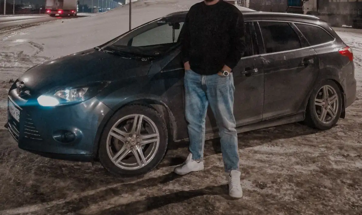 Продажа автомобиля Ford Focus - Легковые автомобили (Авто) в Саратов