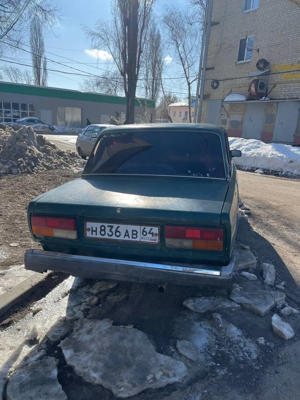 Продажа автомобиля ВАЗ-2107 1999 года - Легковые автомобили (Авто) в Саратов